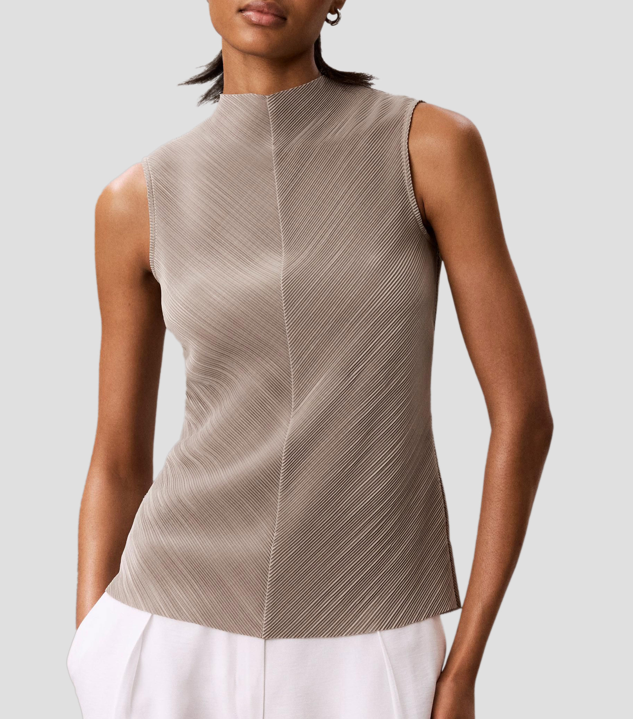 Top cuello alto sin mangas de rayas Mujer
